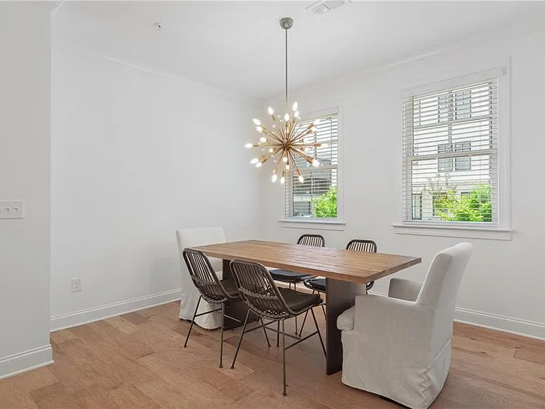 6543 Beacon Dr — Photo 16