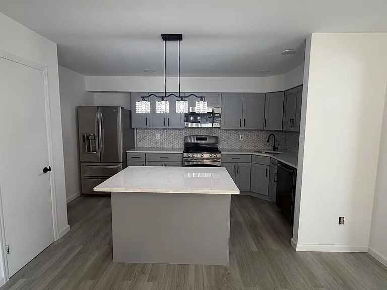 1 Forest Gardens Dr — Photo 28