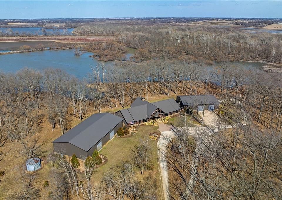 1006 NW 1101st Rd, Blairstown, MO 64726 | Zillow