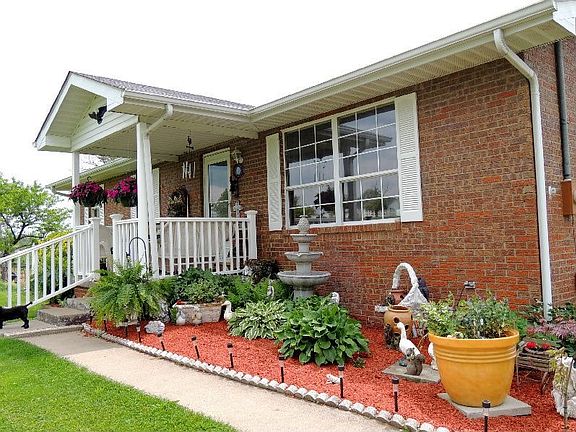 5th image of 51 Civic Dr