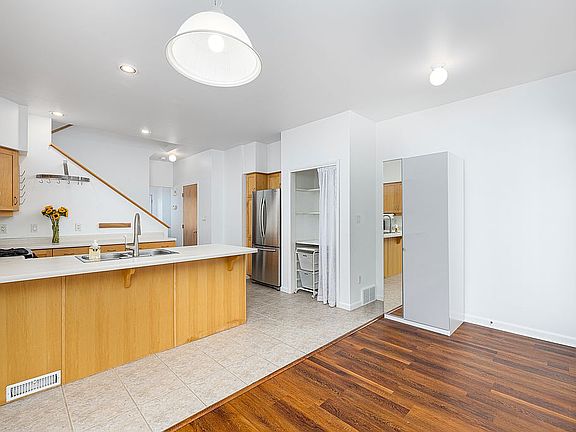 Kitchen-dining area-1st Fl