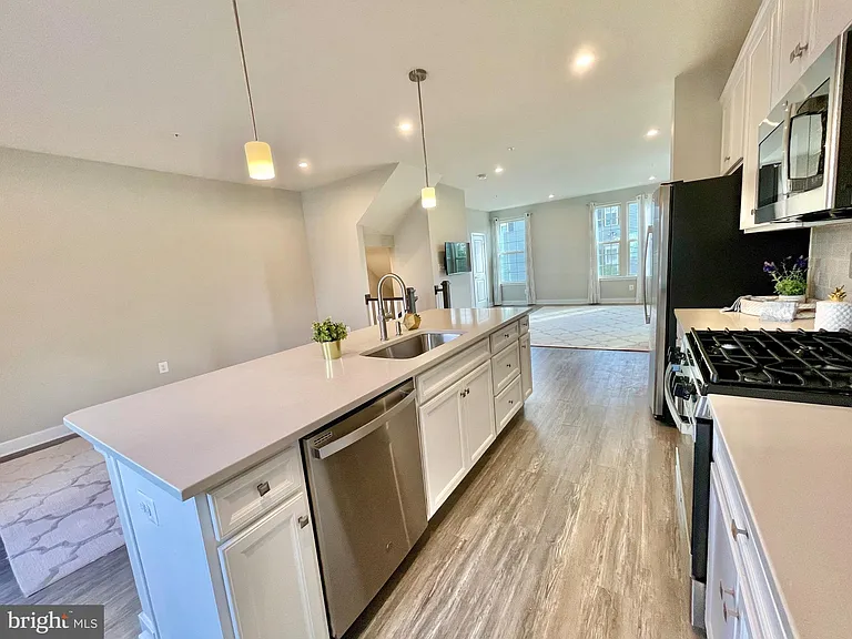 9537 Tall Oaks Rd — Photo 15