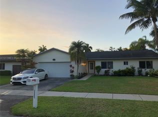 14061 SW 45th St #1, Miami, FL 33175