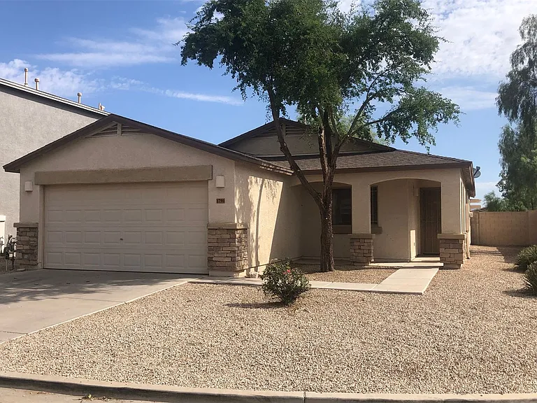 1790 E Silktassel Trl — Photo 18