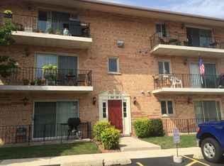9430 Greenbriar Dr APT 2H, Hickory Hills, IL 60457