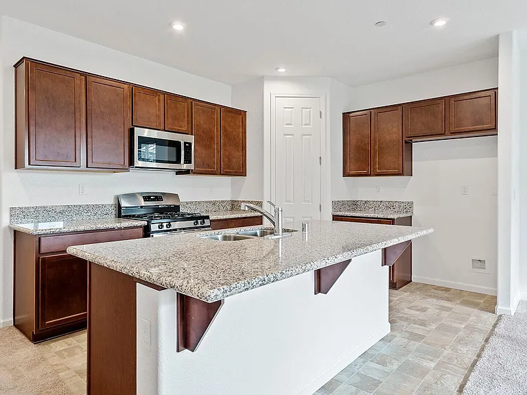 306 Mercantile St — Photo 3