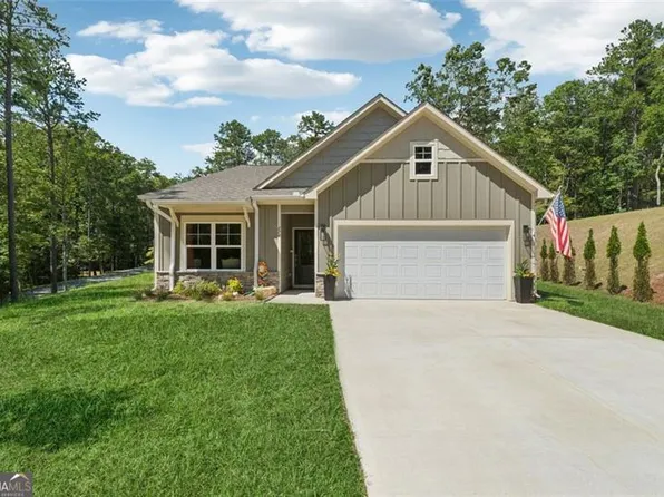 270 White Antelope St, Waleska, GA 30183