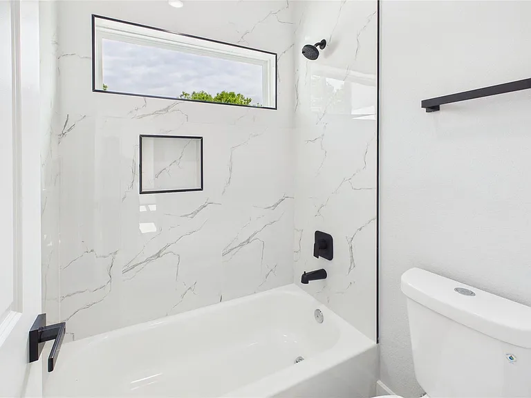 3748 Corder St — Photo 22