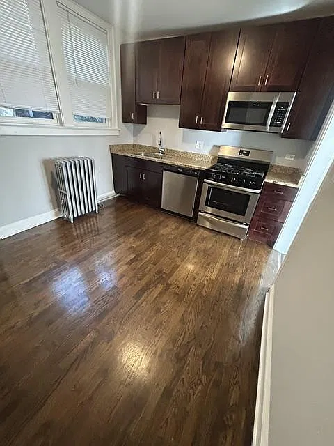 2502 N Leclaire Ave — Photo 1