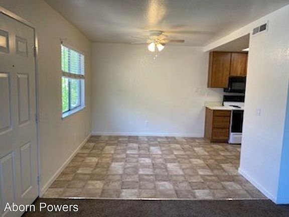 3rd image of 2537 Greenwood Ln #14