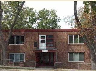404 S 4th St APT 201, Mankato, MN 56001