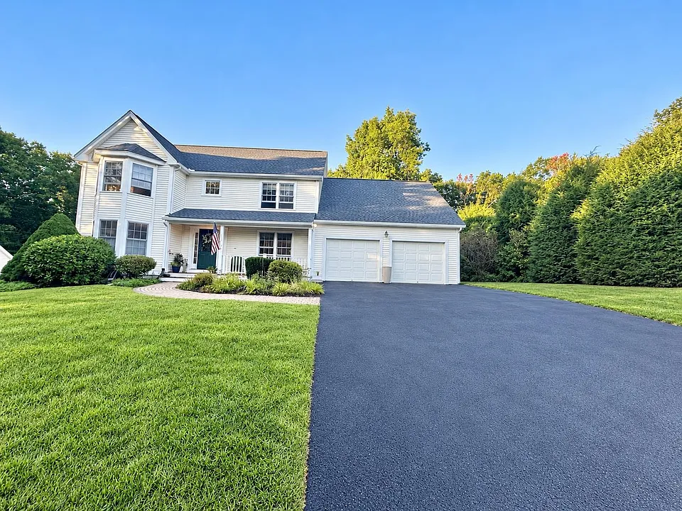 125 Tennyson Dr