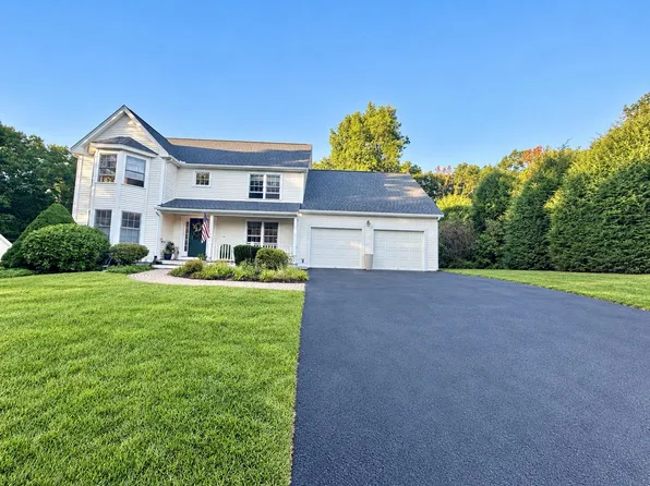 125 Tennyson Dr, Manchester, NH 03104