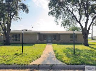 1093 Ash Ln, Raymondville, TX 78580