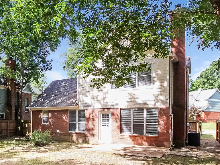 8183 Walnut Valley Cv — Photo 17