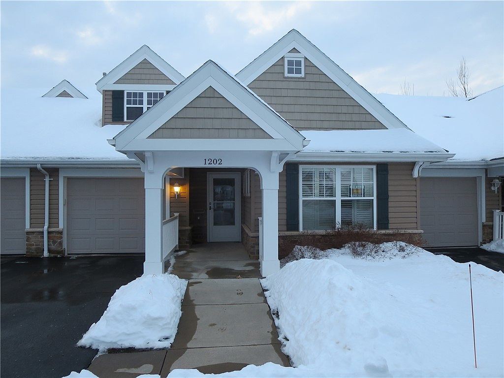 1202 Rivers Run, Rochester, NY 14623 Zillow