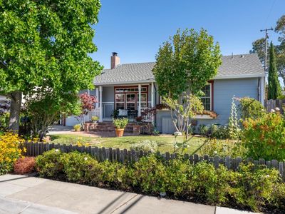 1131 Hawthorne Dr, San Mateo, CA, 94402