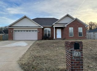 13 Meadowview Dr, Searcy, AR 72143