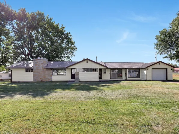 307 N Pearl St, Mc Arthur, OH 45651