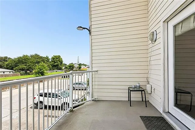 3805 Houma Blvd #C215 — Photo 9