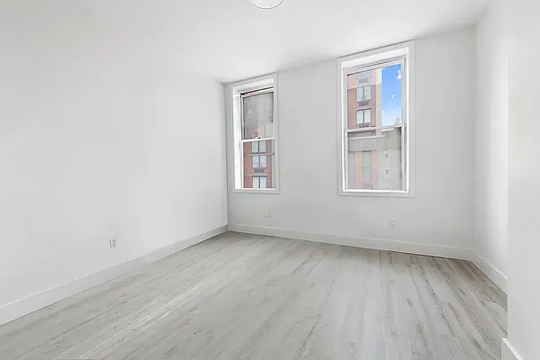 Rented by Compass | media 4