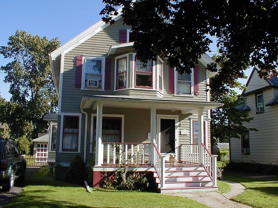 1st image of 345 Irvine Pl