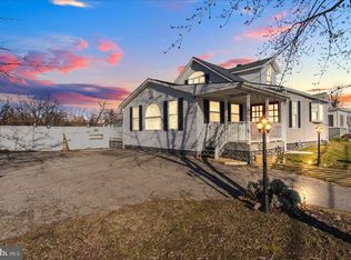 309 Old North Point Rd, Baltimore, MD 21224