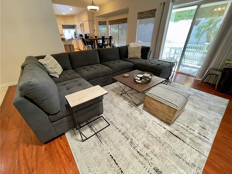 44451 Kings Canyon Ln — Photo 10