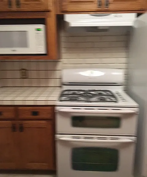 5729 Bertrand Ave — Photo 18