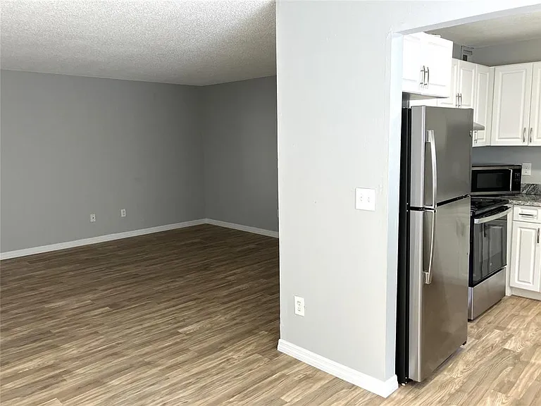 11703 Raintree Village Blvd #B — Photo 16