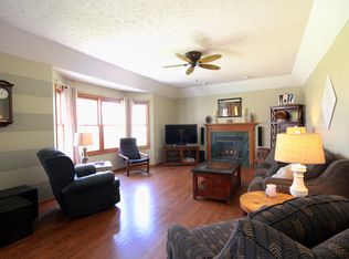 32944 Durrell Ave, Avon Lake, OH 44012