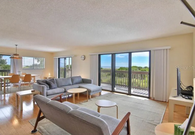460 Beach Rd #A1 — Photo 4