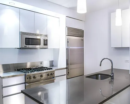 Rented by Christie Property Group | media 31