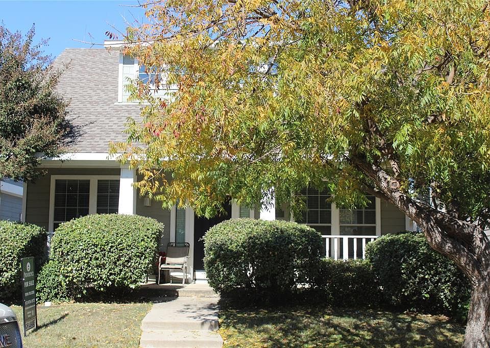 1st image of 9821 Birch Dr