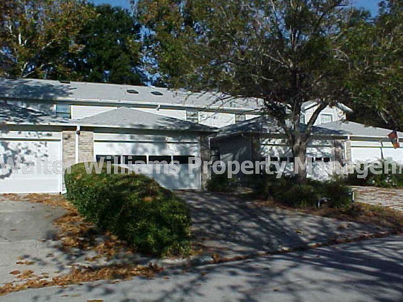 1st image of 3981 Meadowview Dr N