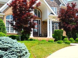 1105 Mountain Vista Dr, Bristol, TN 37620