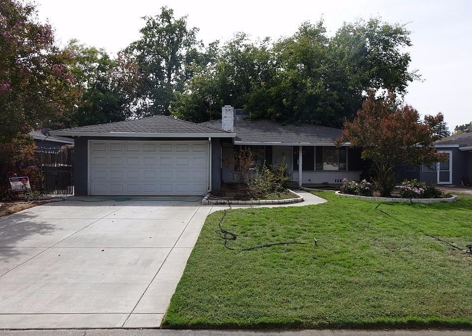 2nd image of 4532 Wyman Dr