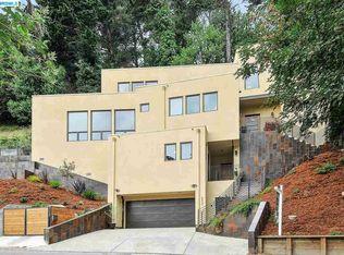6921 Paso Robles Dr, Oakland, CA