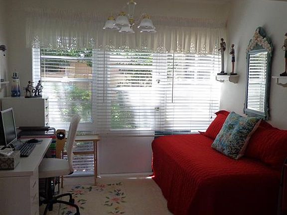 4th image of 1845 S Highland Ave APT 10-8