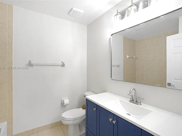 5603 SE Graham Dr — Photo 28