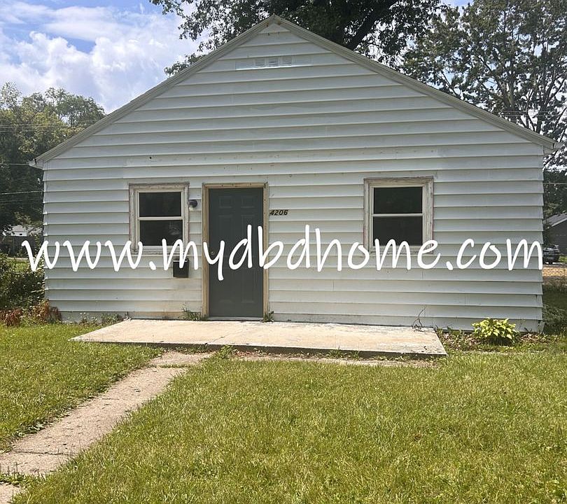 1st image of 4206 Lillie St
