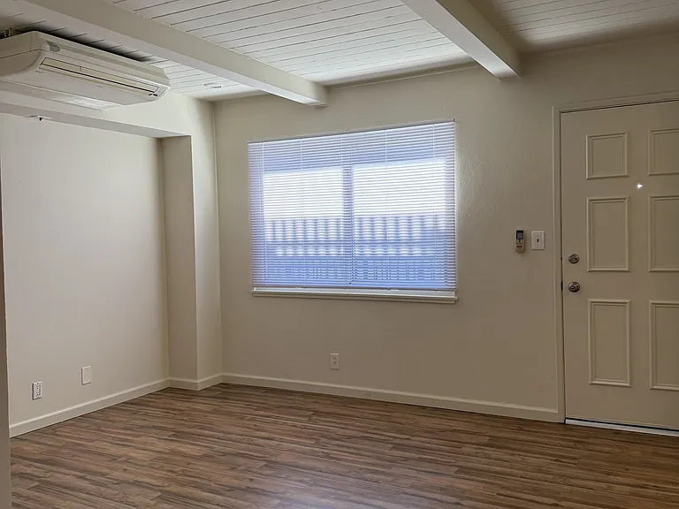 93 W Reed St #7 — Photo 4