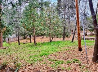 52671 Cedar Dr, Idyllwild, CA 92549