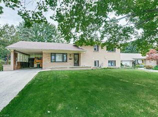 33 Tyrell St, Norfolk County, ON N3Y2H2