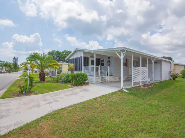 923 Cashew Circle, Barefoot Bay, FL 32976