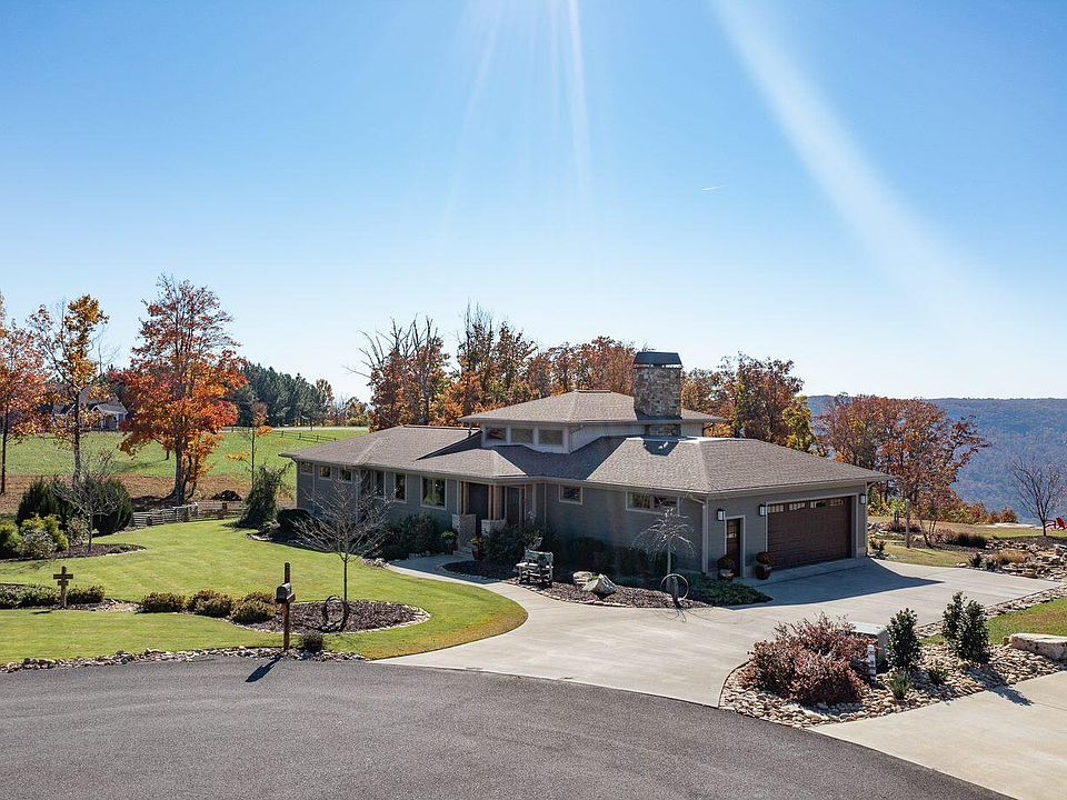 1st image of 299 Deer Run Dr
