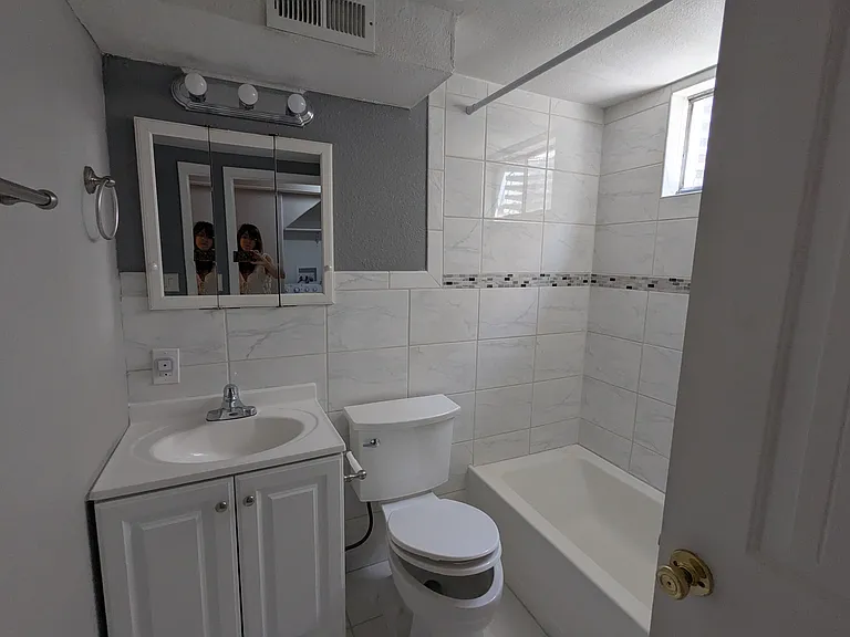 957 Wolff St #2 — Photo 5