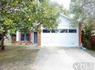 2866 Almond Field Dr, San Antonio, TX 78245