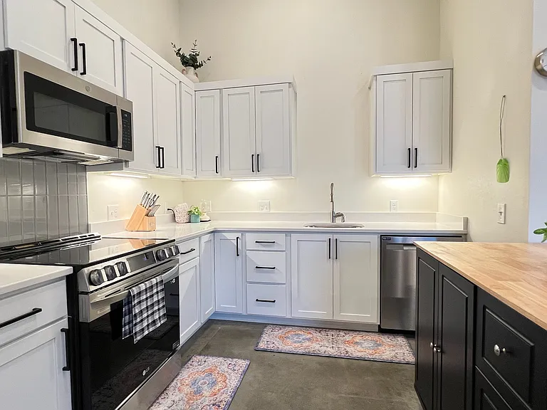 617 S Adams St #101 — Photo 25