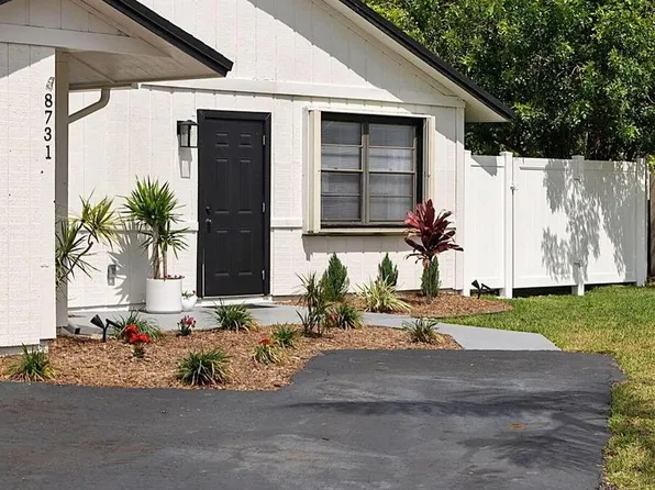 8731 Uranus Ter, West Palm Beach, FL 33403